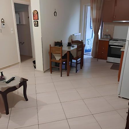 Apartament Ομορφο Διαμερισμα Στο Κεντρο Της Πολης Με Παρκιν Tríkala Zewnętrze zdjęcie
