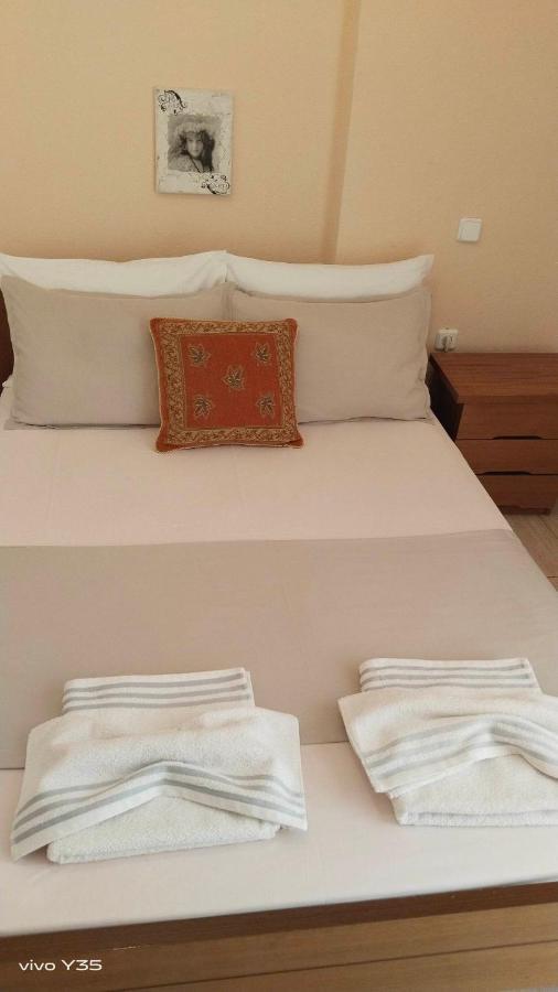 Apartament Ομορφο Διαμερισμα Στο Κεντρο Της Πολης Με Παρκιν Tríkala Zewnętrze zdjęcie